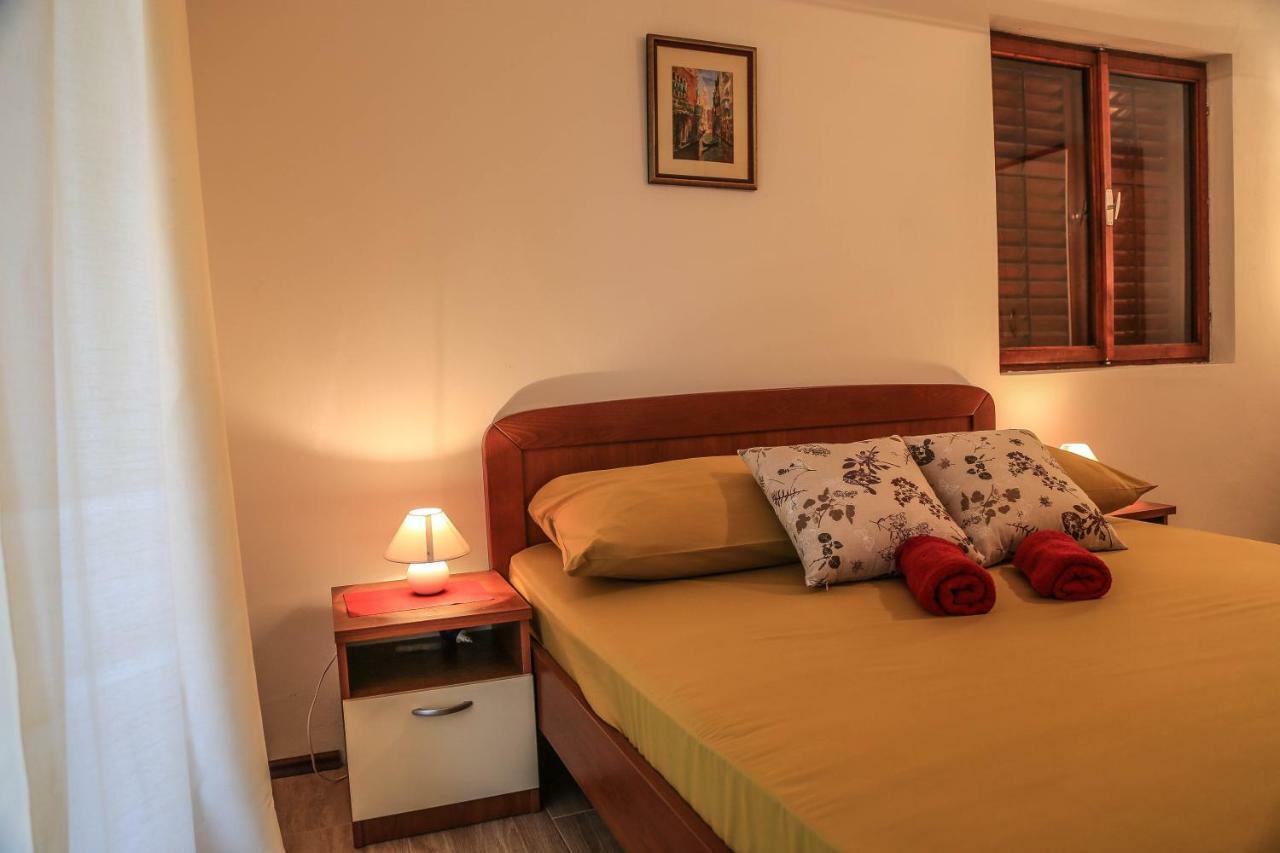 Marivo Guest House 莫鲁纳特 外观 照片