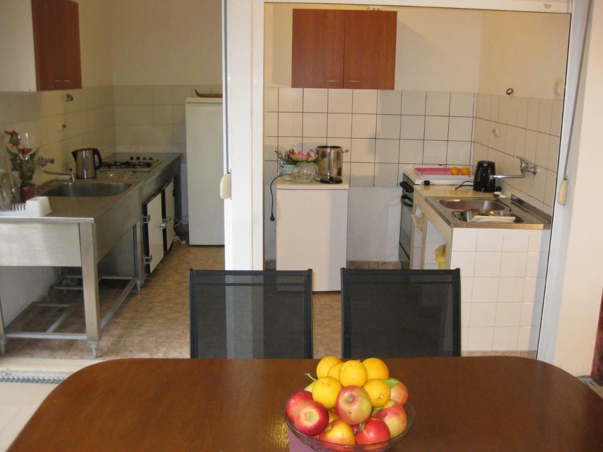Marivo Guest House 莫鲁纳特 外观 照片
